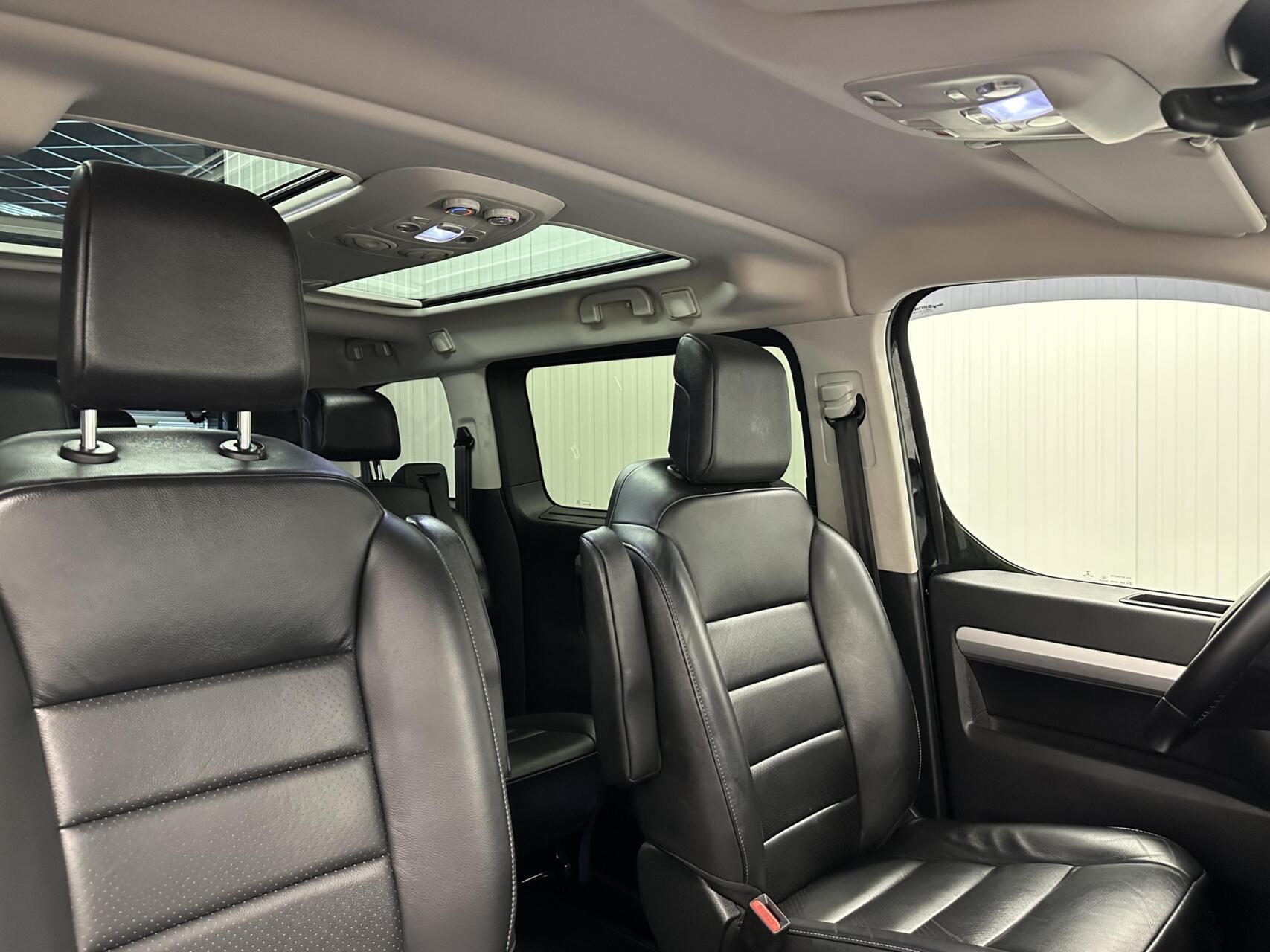 Foto van Opel Zafira Life