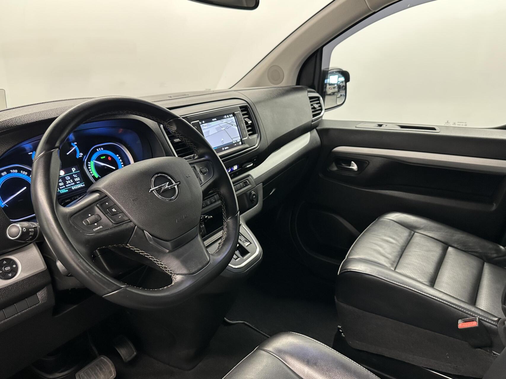 Foto van Opel Zafira Life