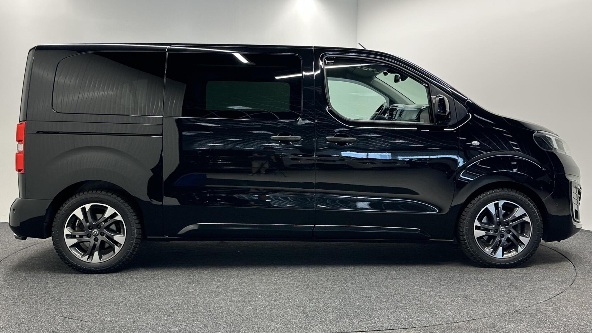 Foto van Opel Zafira Life