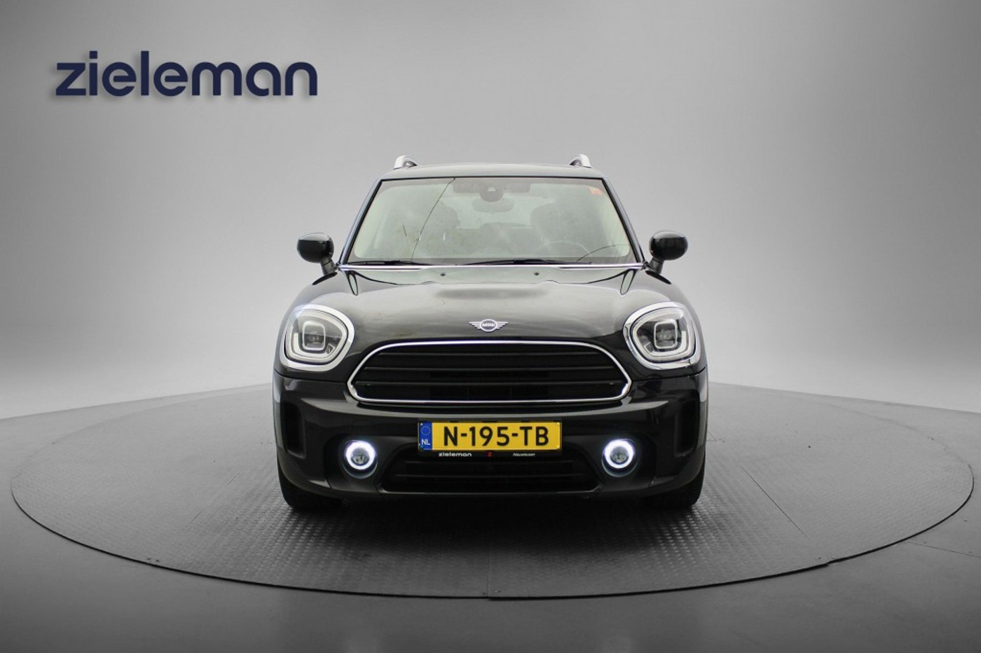 Foto van Mini Countryman Cooper D