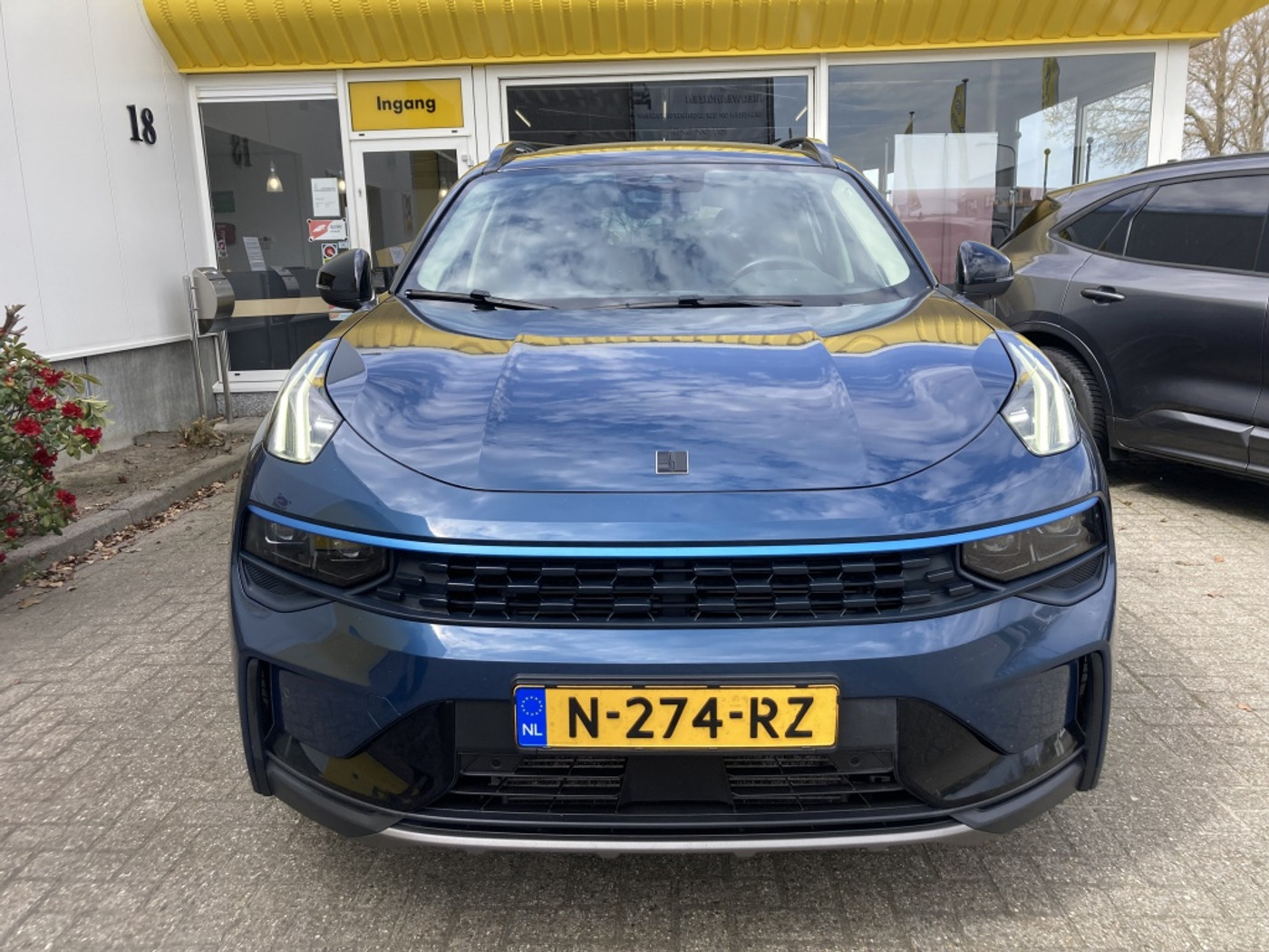 Foto van Lynk&co LYNK & Co 01