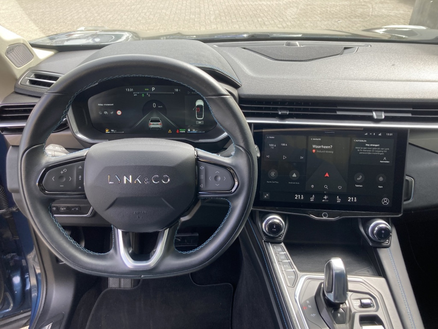 Foto van Lynk&co LYNK & Co 01