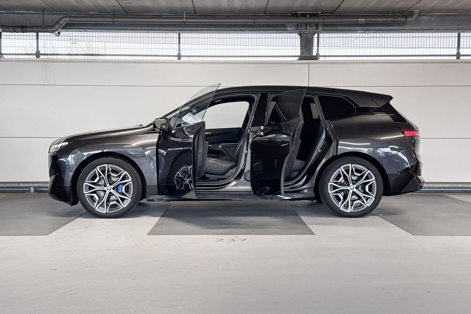 Foto van BMW Ix