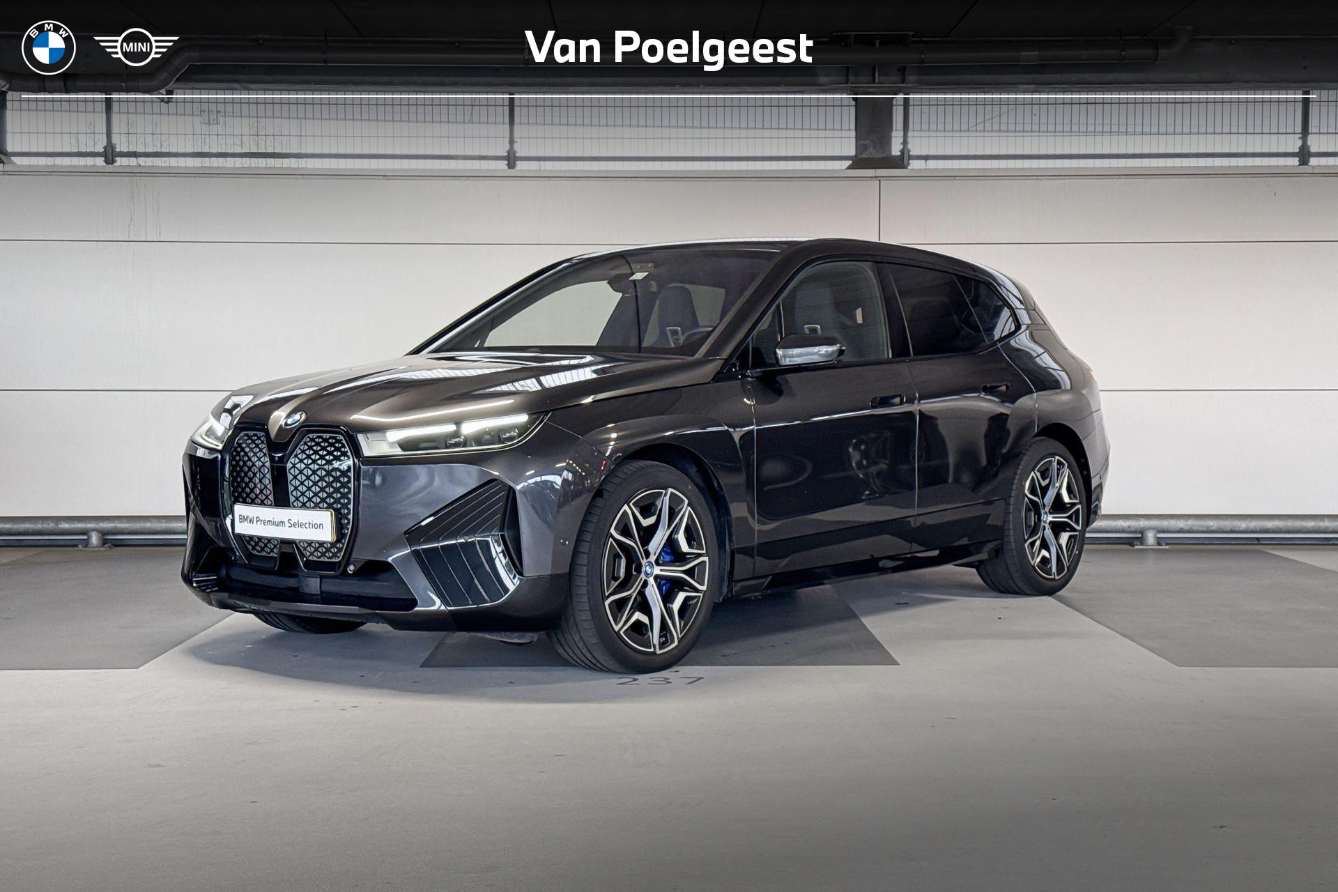 BMW Ix xDrive40 High Executive 2022 - voorkant
