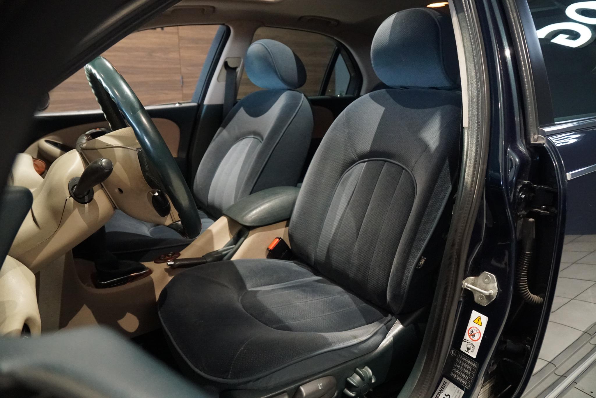 Foto van Rover Rover 75