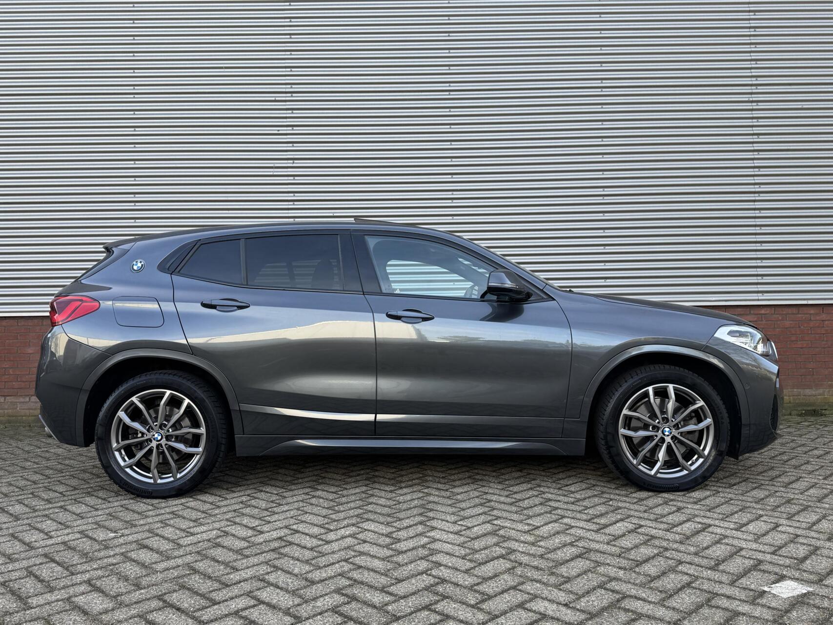 Foto van BMW X2 Sdrive20i