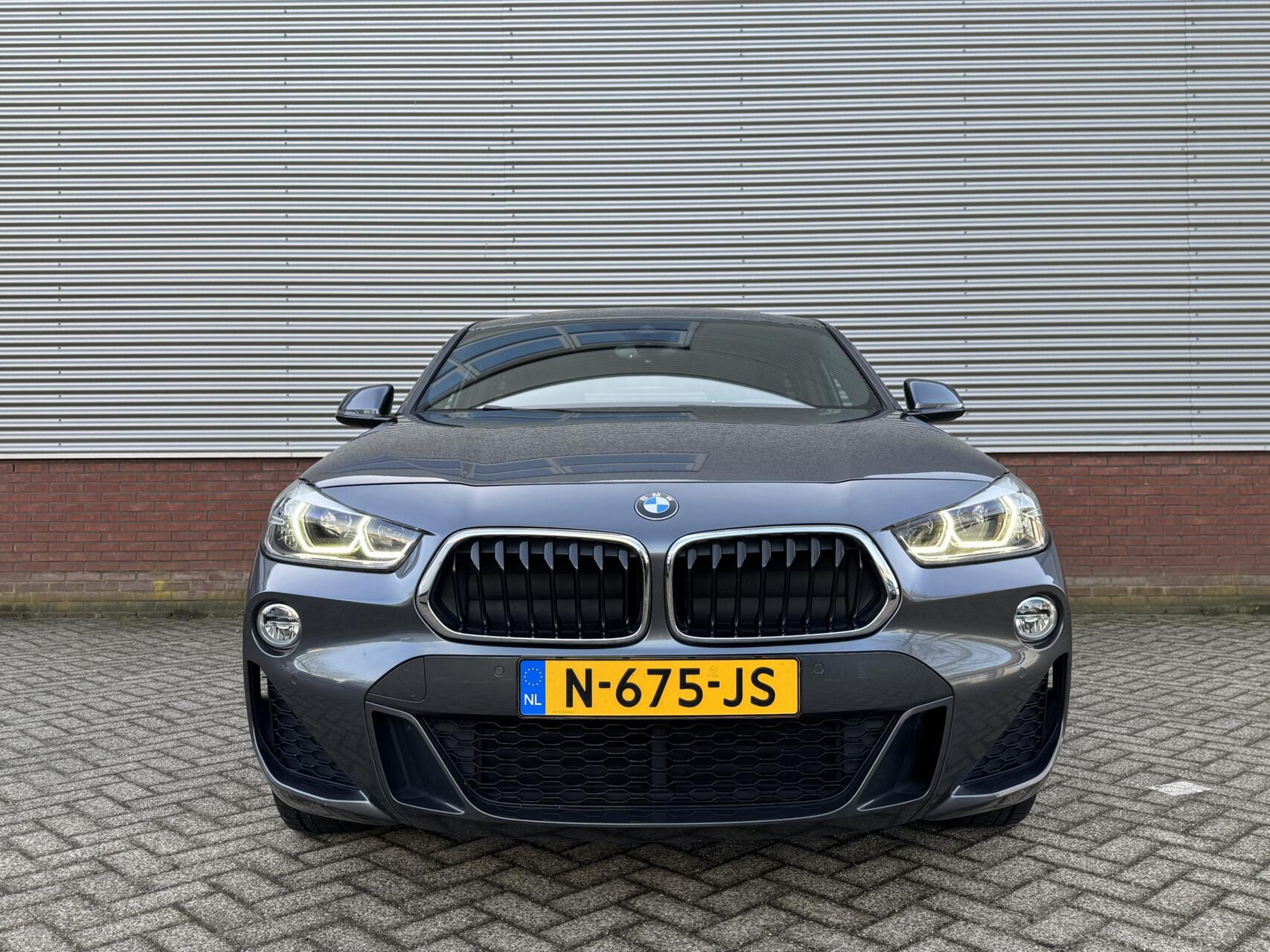 Foto van BMW X2 Sdrive20i