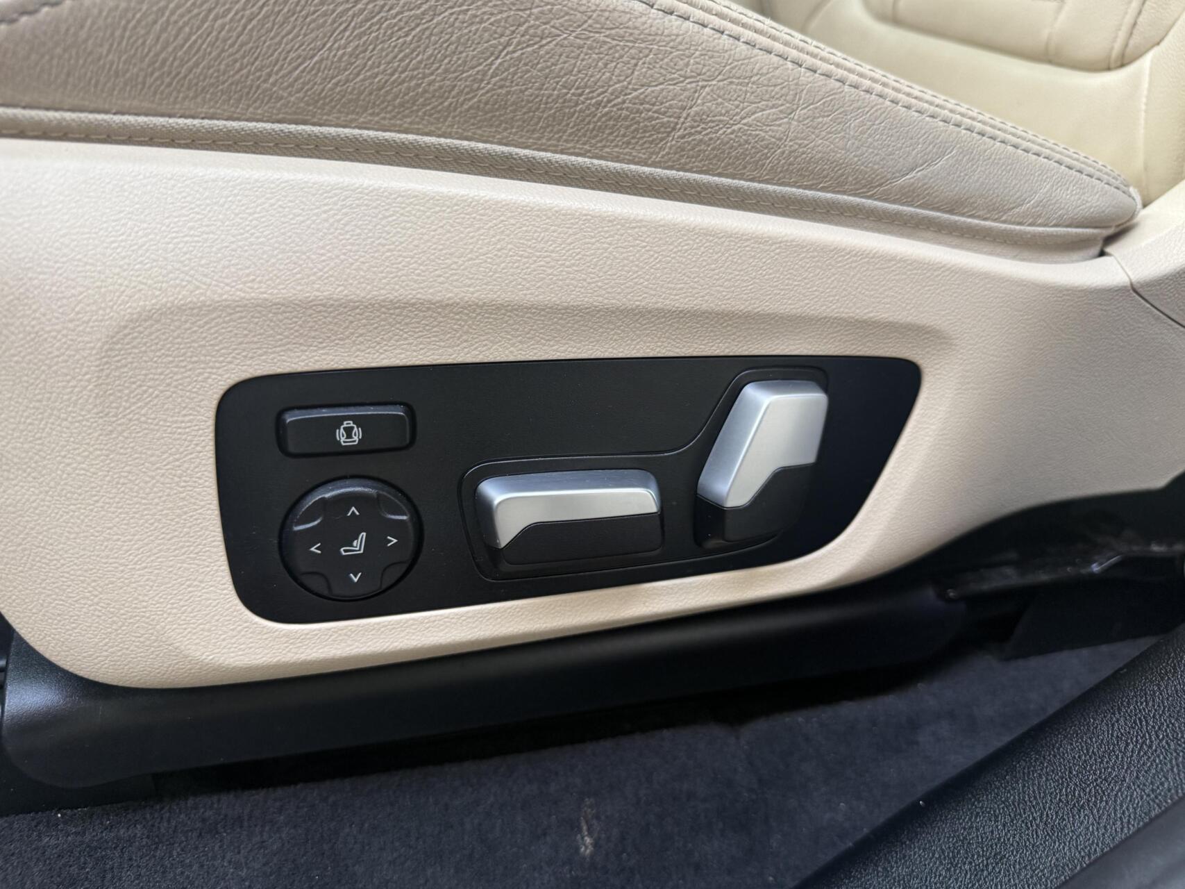 Foto van BMW Ix3