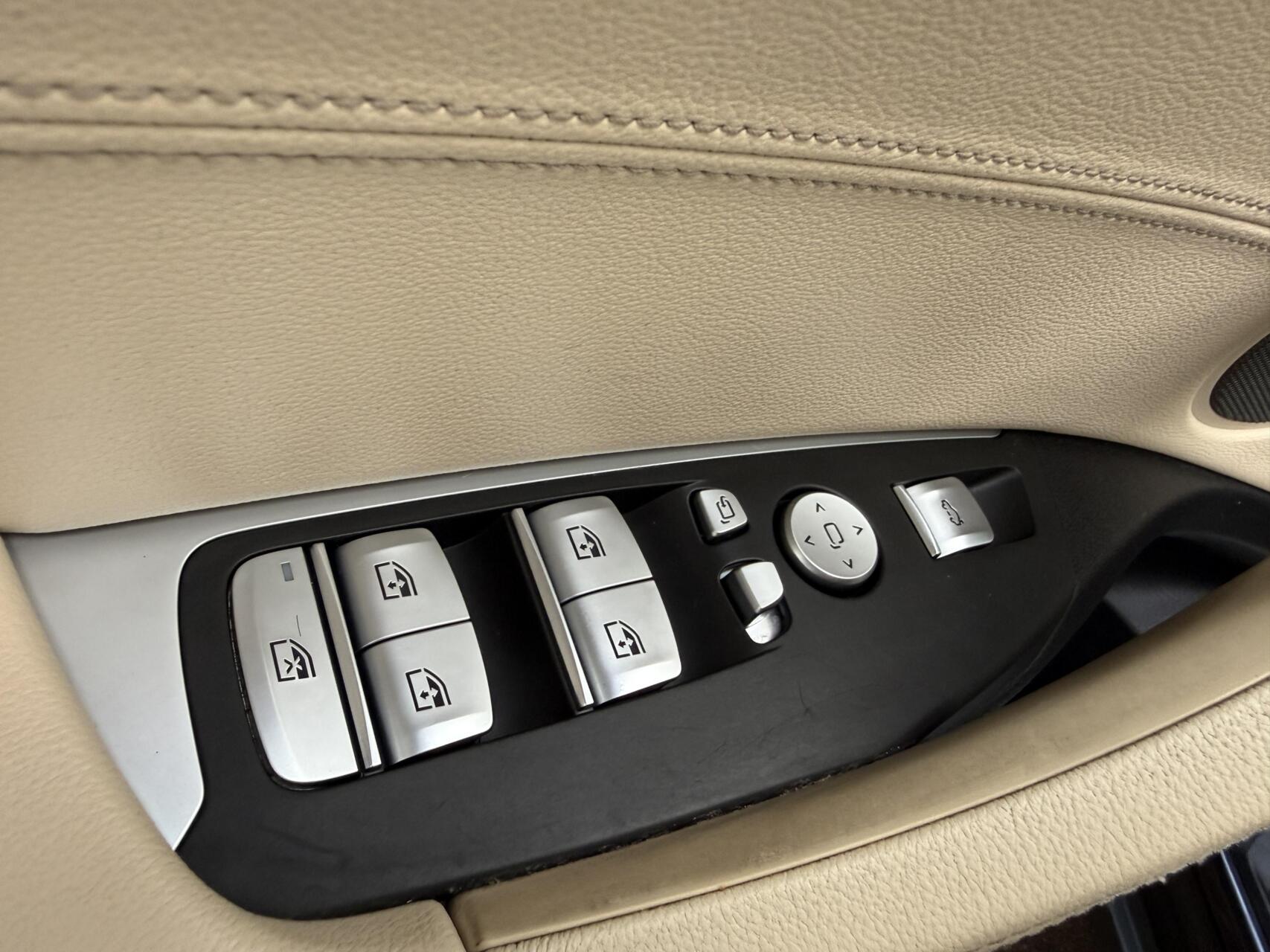 Foto van BMW Ix3