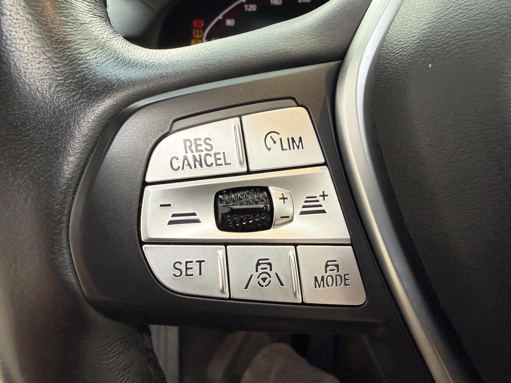 Foto van BMW Ix3