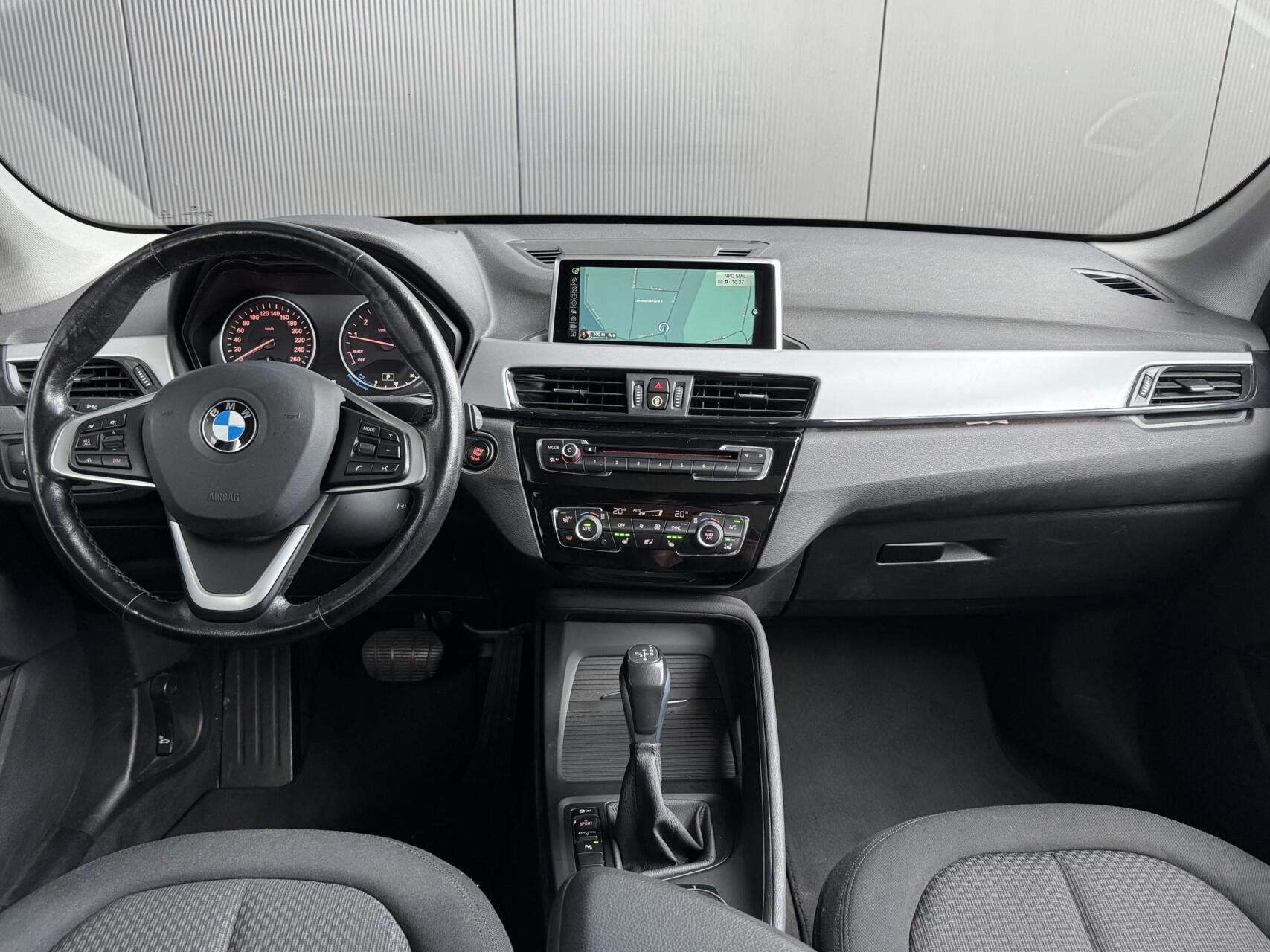 Foto van BMW X1