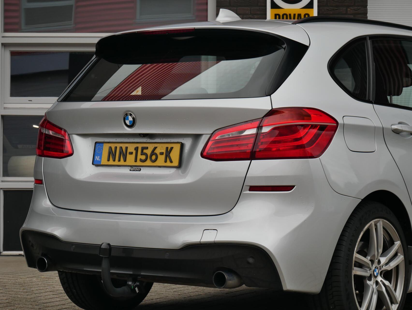 Foto van BMW 220i Active Tourer