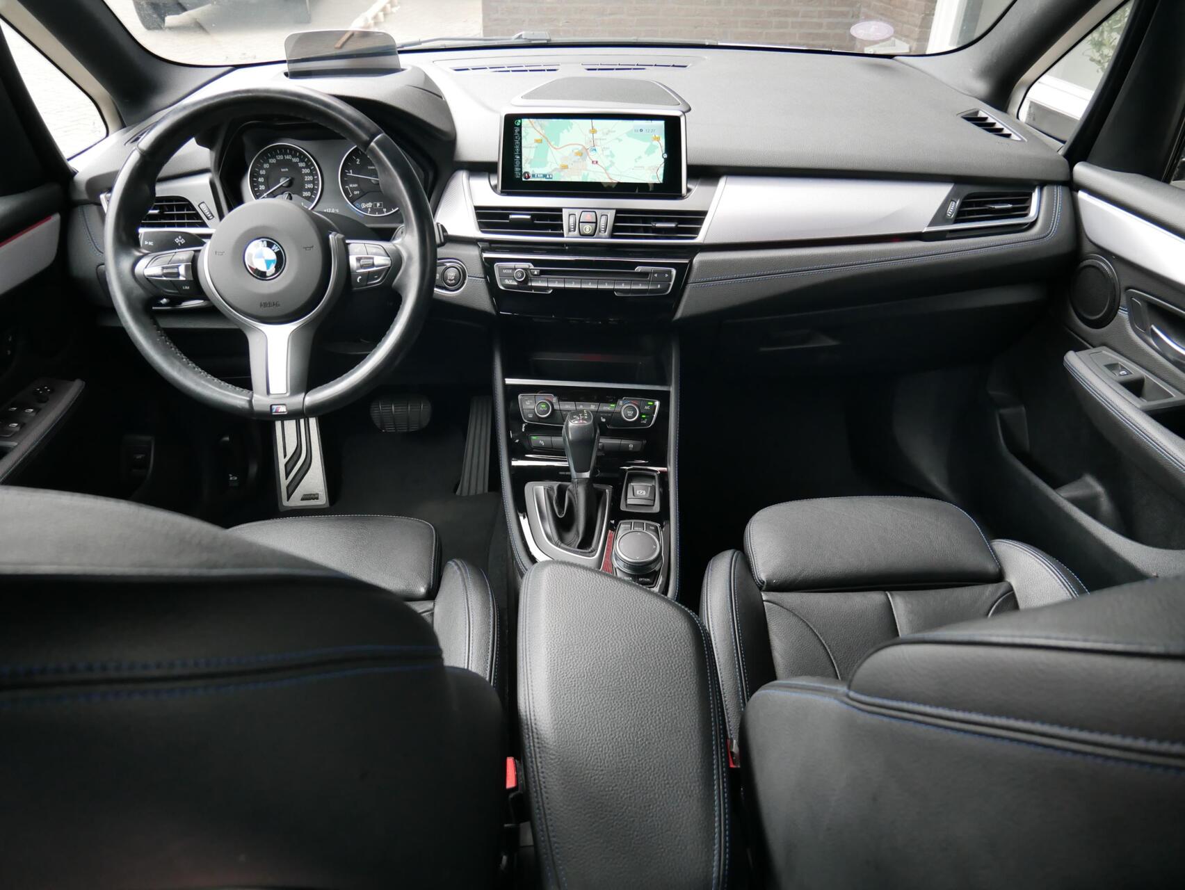 Foto van BMW 220i Active Tourer