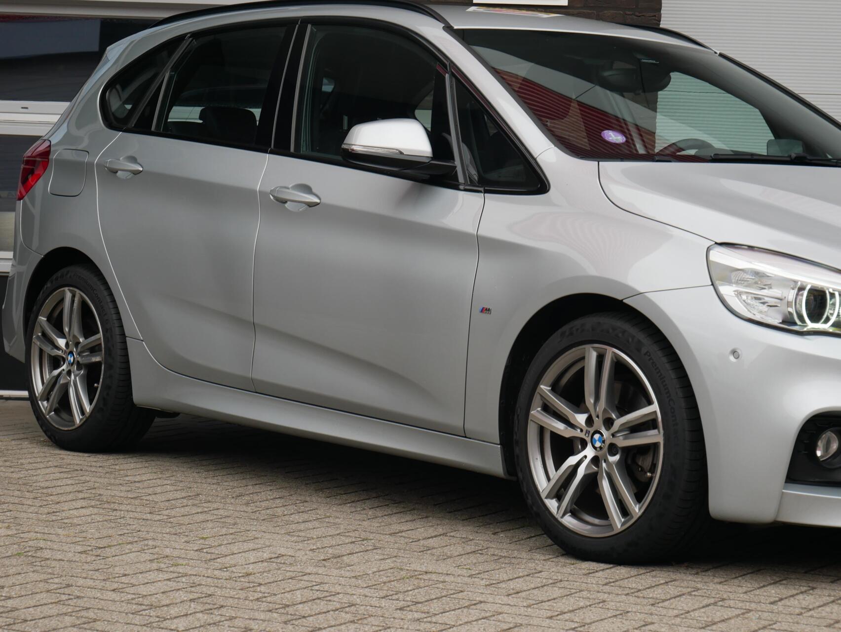 Foto van BMW 220i Active Tourer