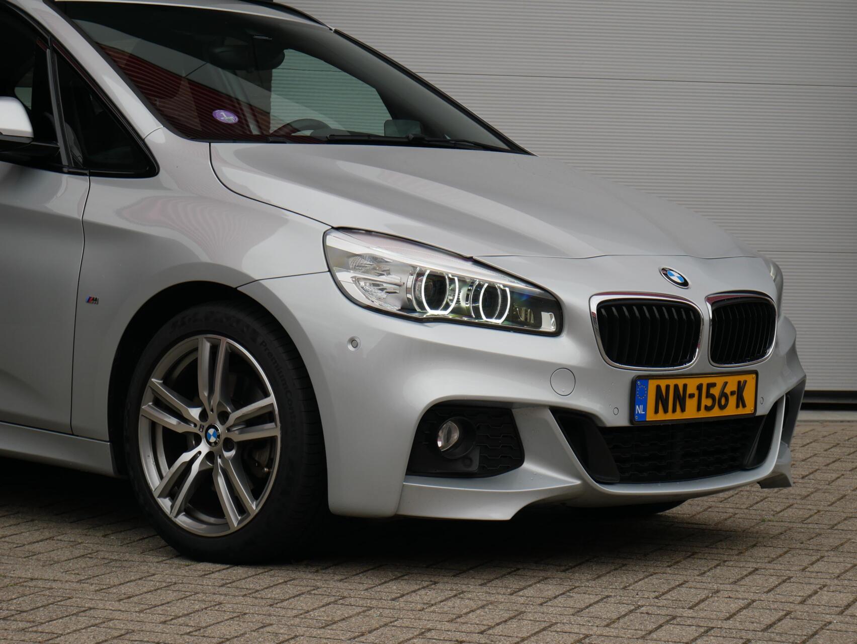 Foto van BMW 220i Active Tourer