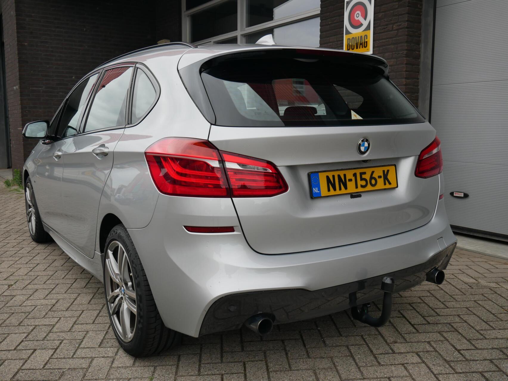 Foto van BMW 220i Active Tourer