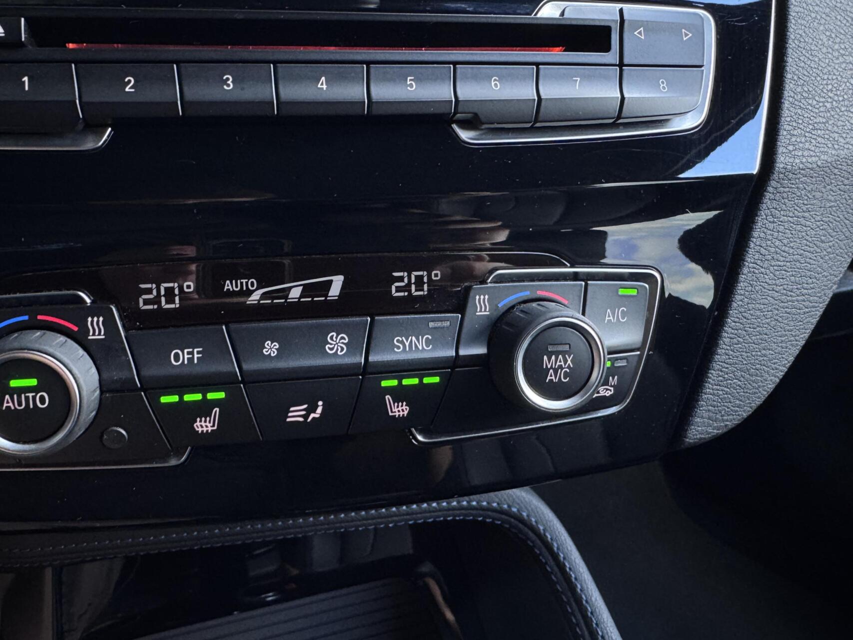 Foto van BMW X1 Sdrive20i
