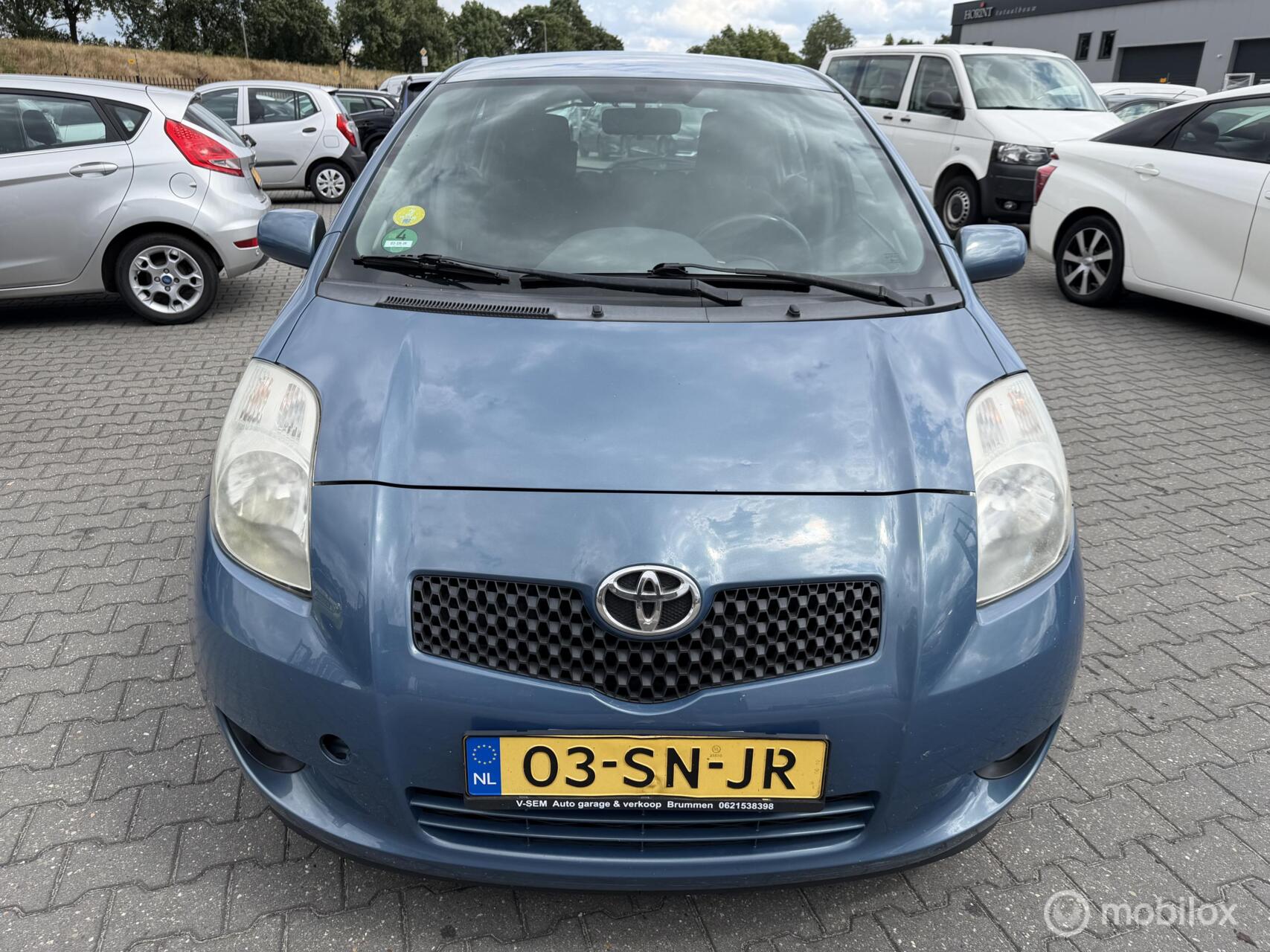 Toyota Toyota Yaris 1.3 VVTi Sol MMT handel exsport clima automaat 2006 - voorkant