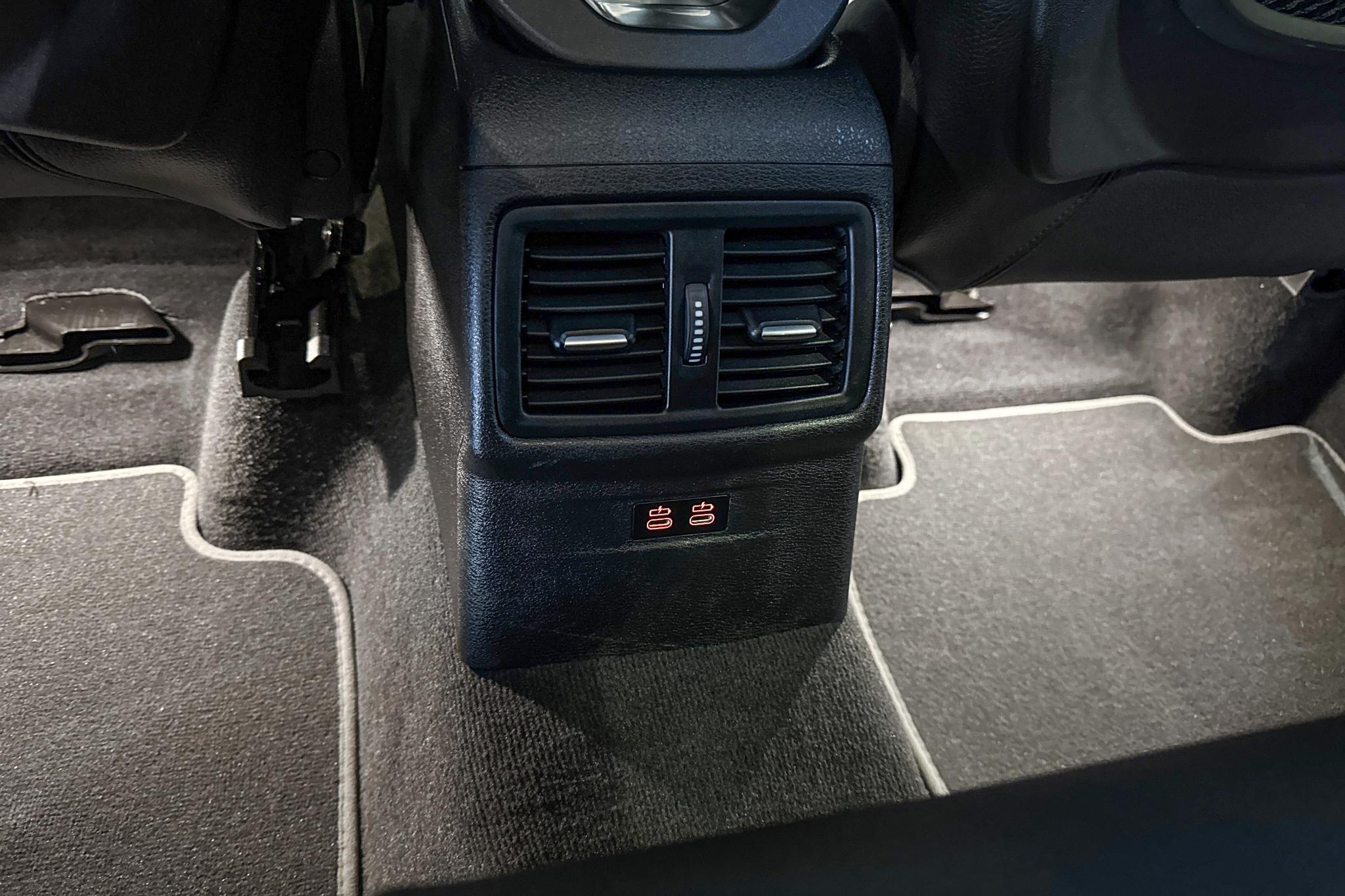 Foto van BMW X1 Sdrive20i