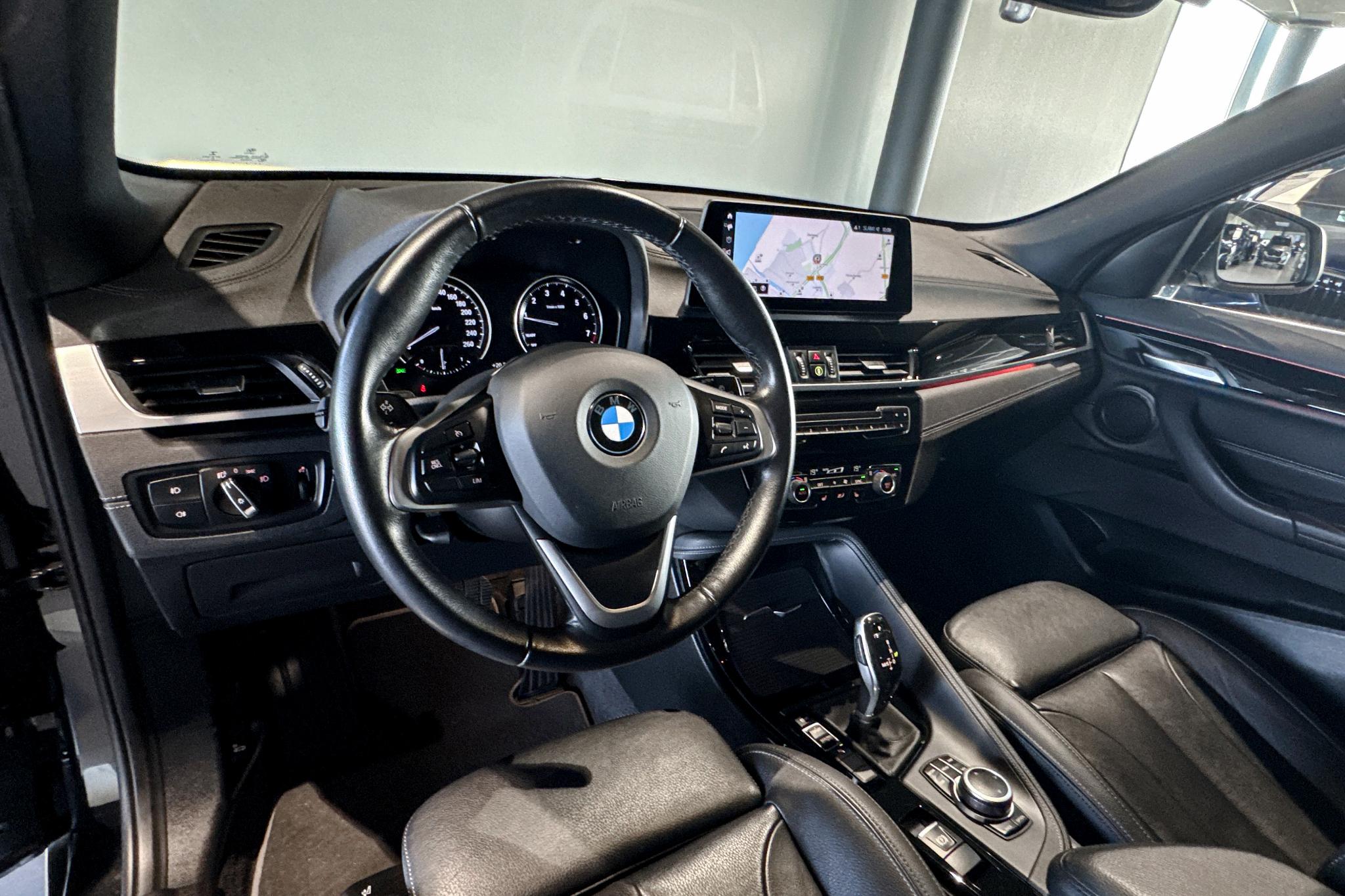 Foto van BMW X1 Sdrive20i