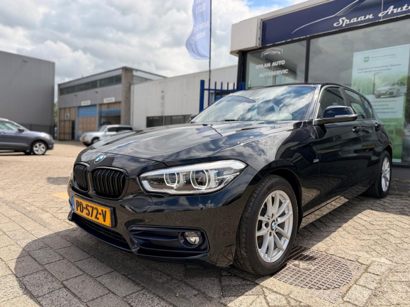Foto van BMW 118i