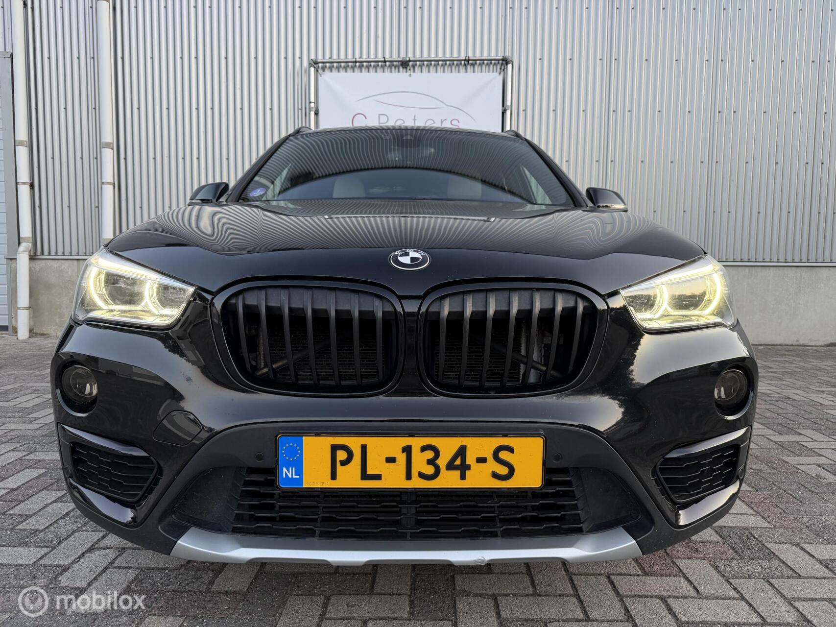 Foto van BMW X1 Sdrive20i