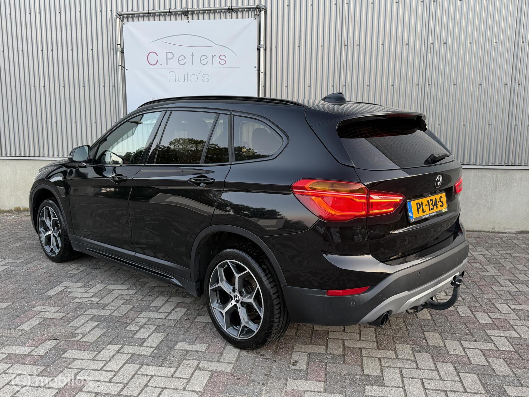 Foto van BMW X1 Sdrive20i