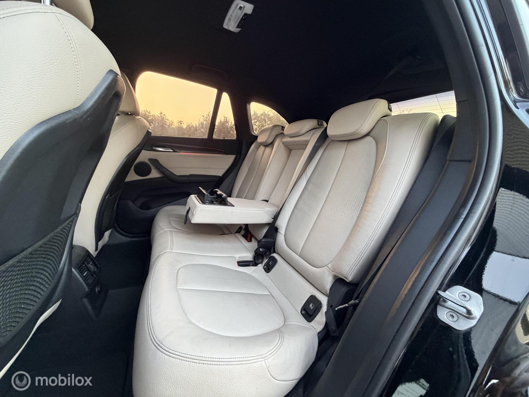 Foto van BMW X1 Sdrive20i