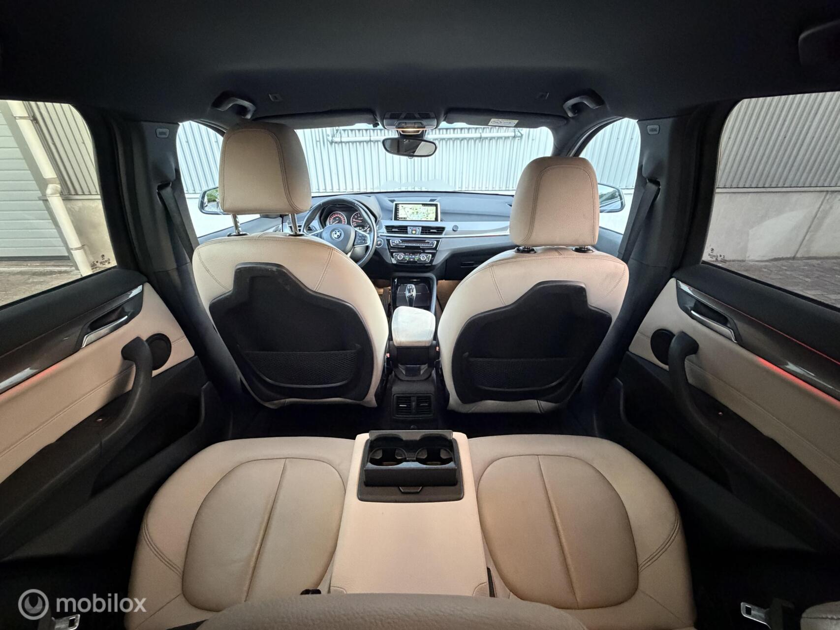 Foto van BMW X1 Sdrive20i