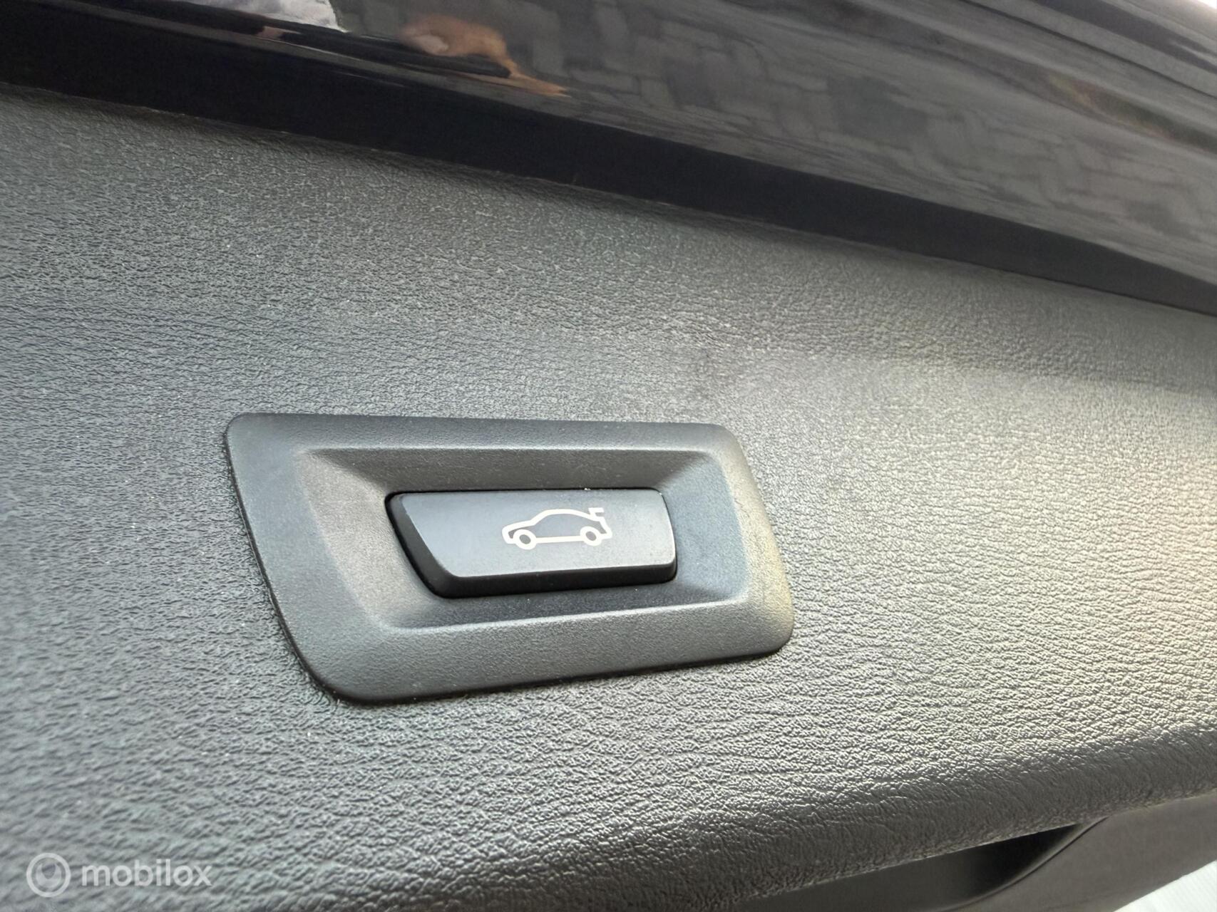 Foto van BMW X1 Sdrive20i