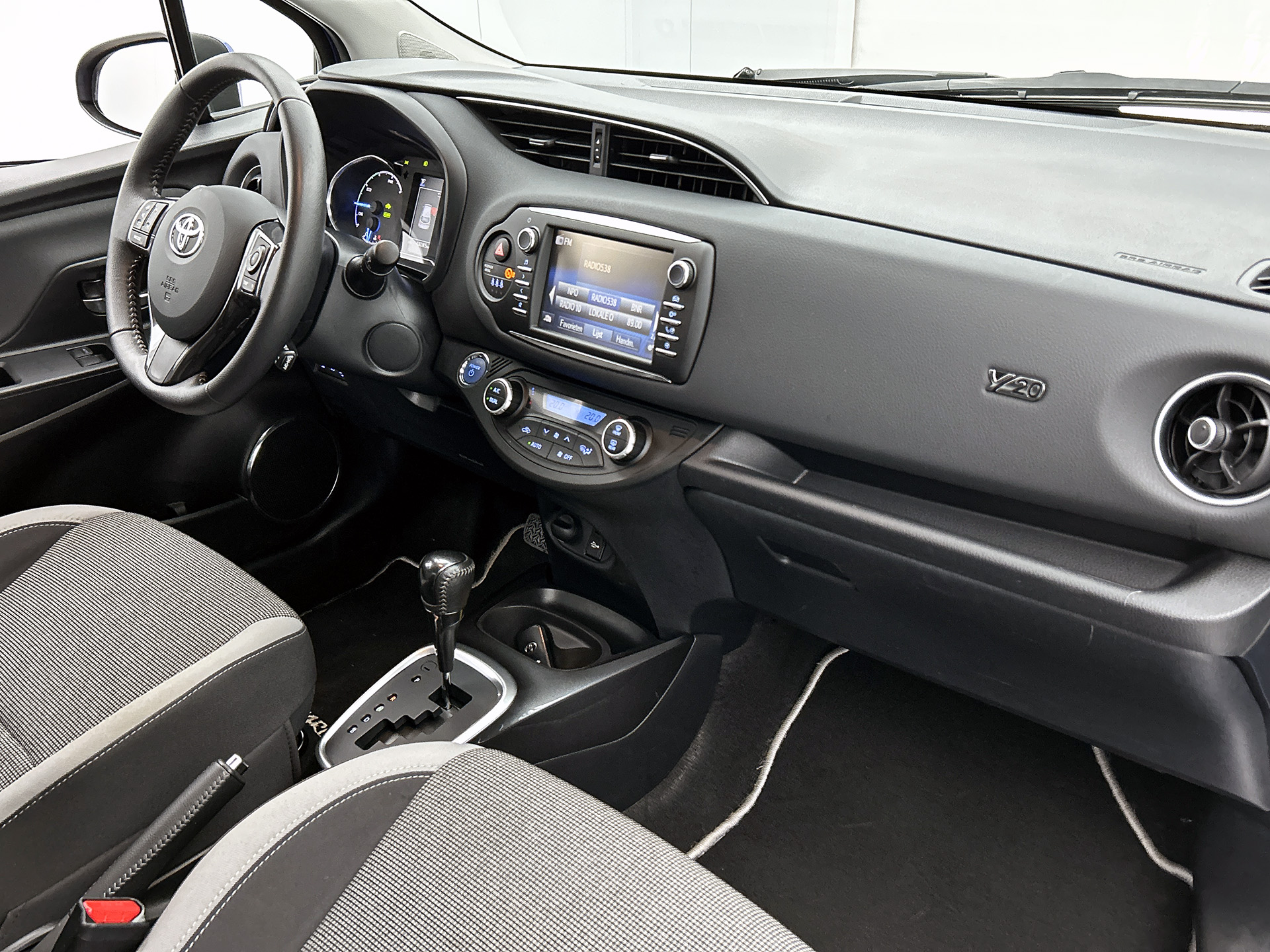 Foto van Toyota Toyota Yaris Hybrid