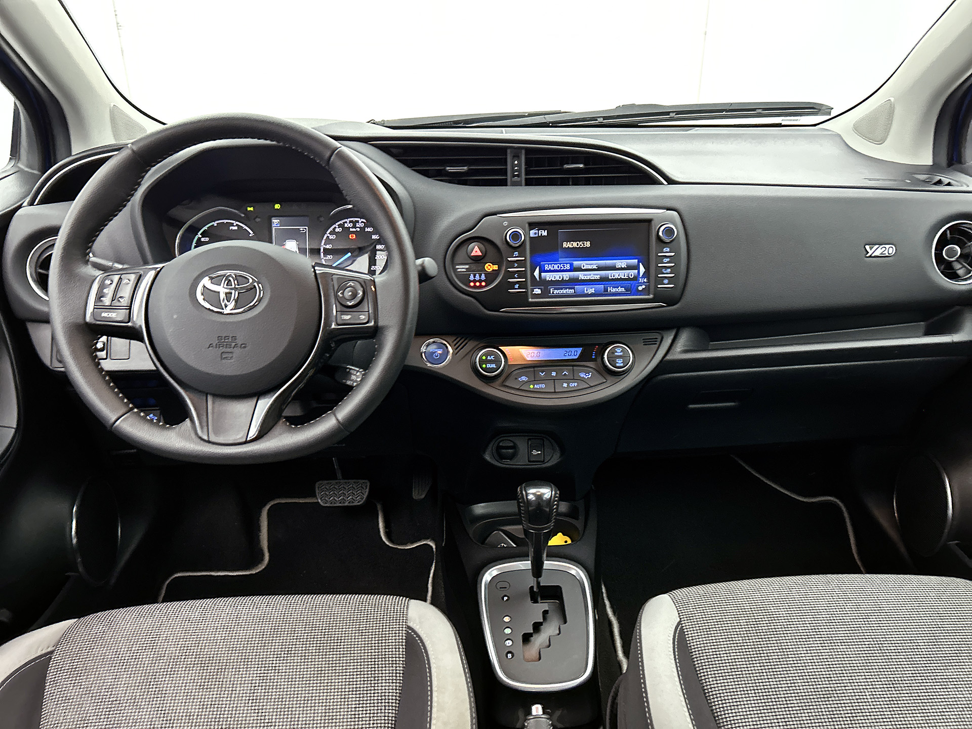Foto van Toyota Toyota Yaris Hybrid