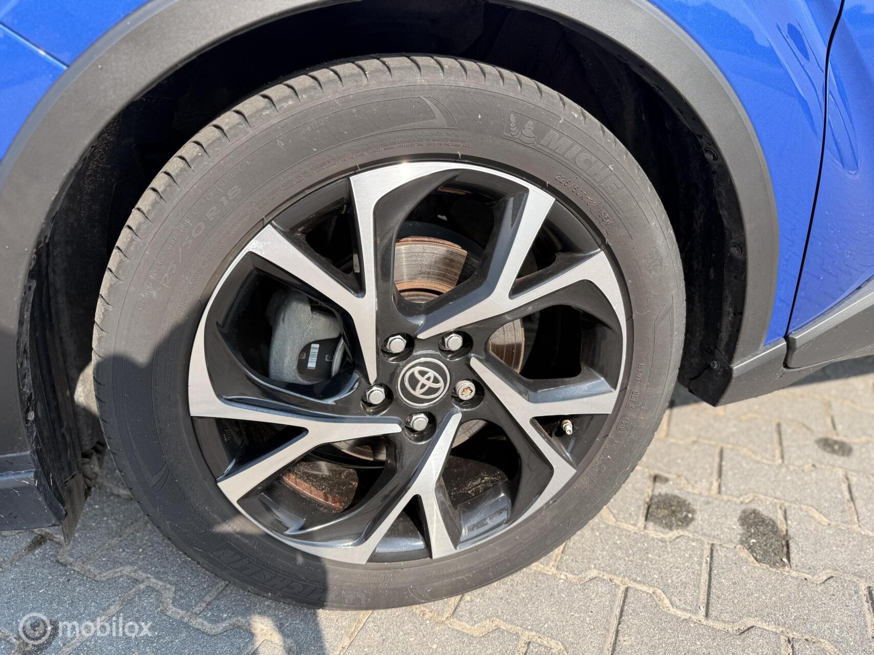 Foto van Toyota Toyota C-hr
