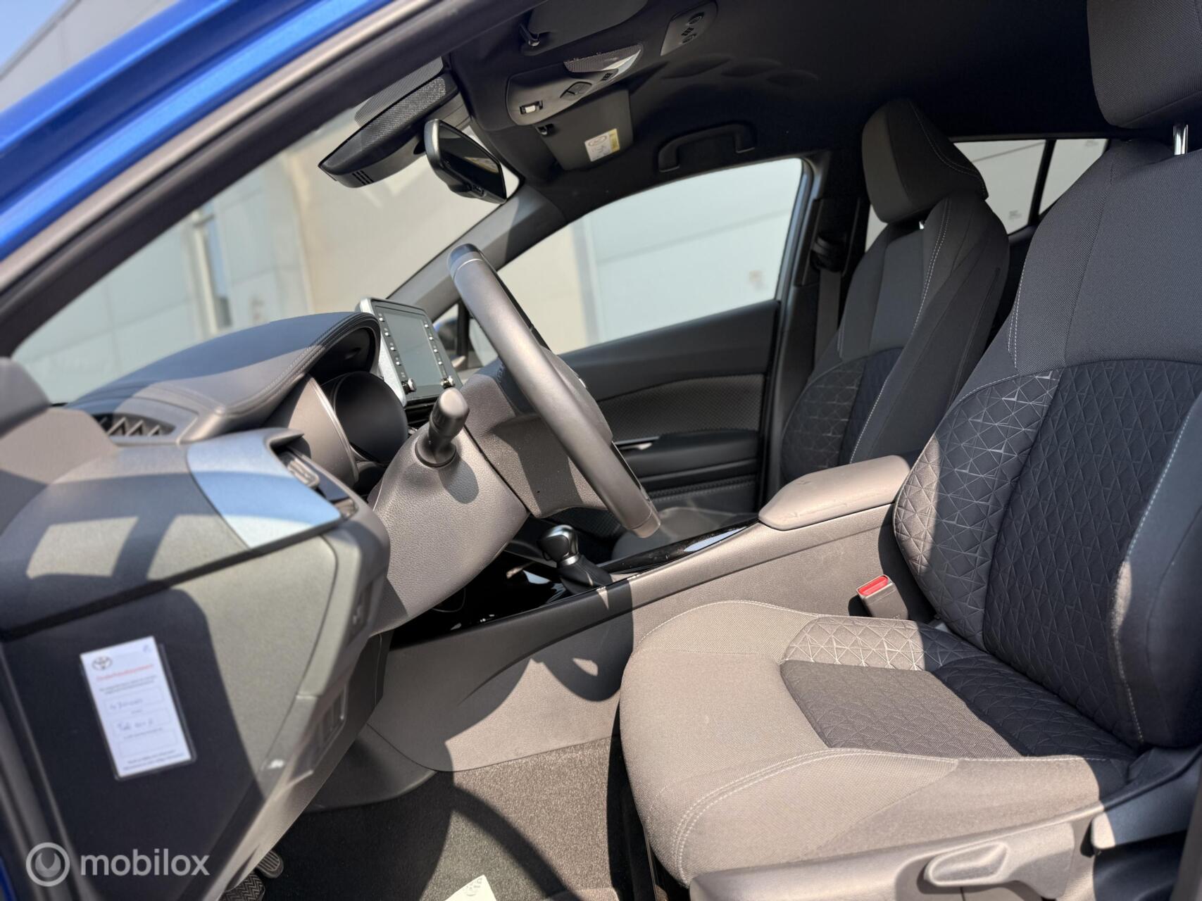 Foto van Toyota Toyota C-hr