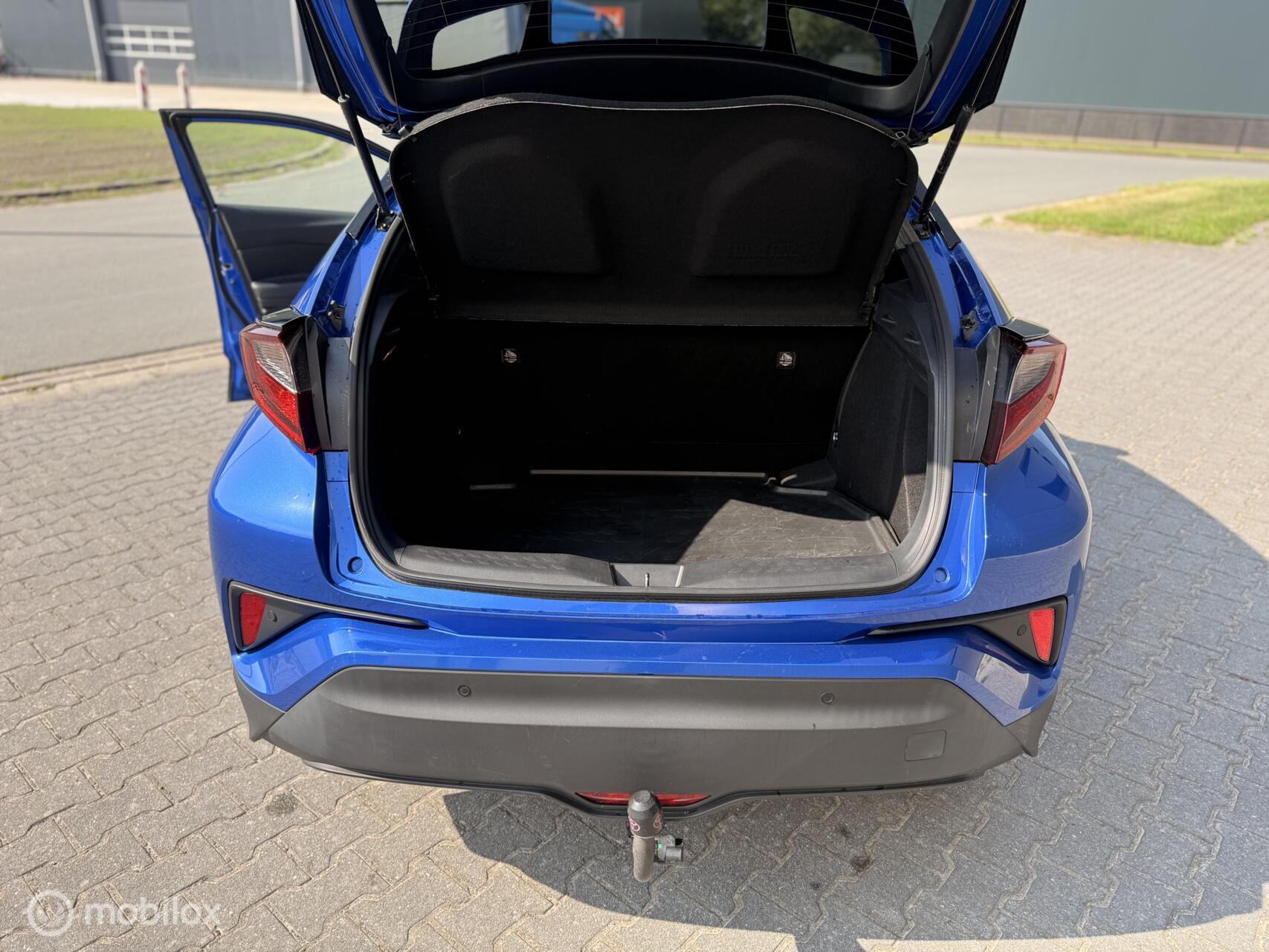 Foto van Toyota Toyota C-hr