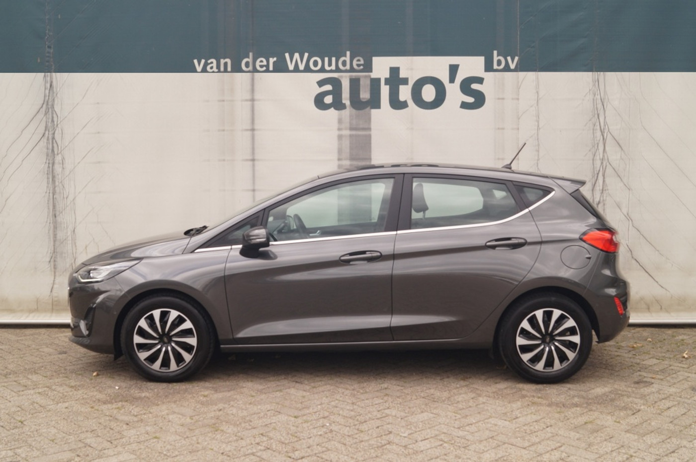 Ford Fiesta 1.0 EcoBoost 125pk Hybrid Titanium -ECC-CAM-TREKHAAK- 2022 - voorkant