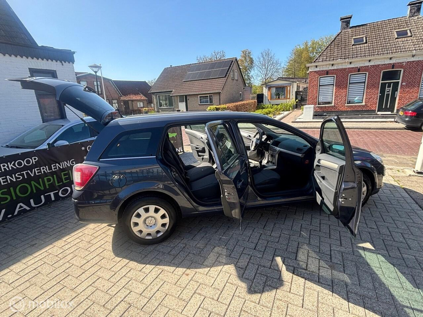 Foto van Opel Astra Station Wagon