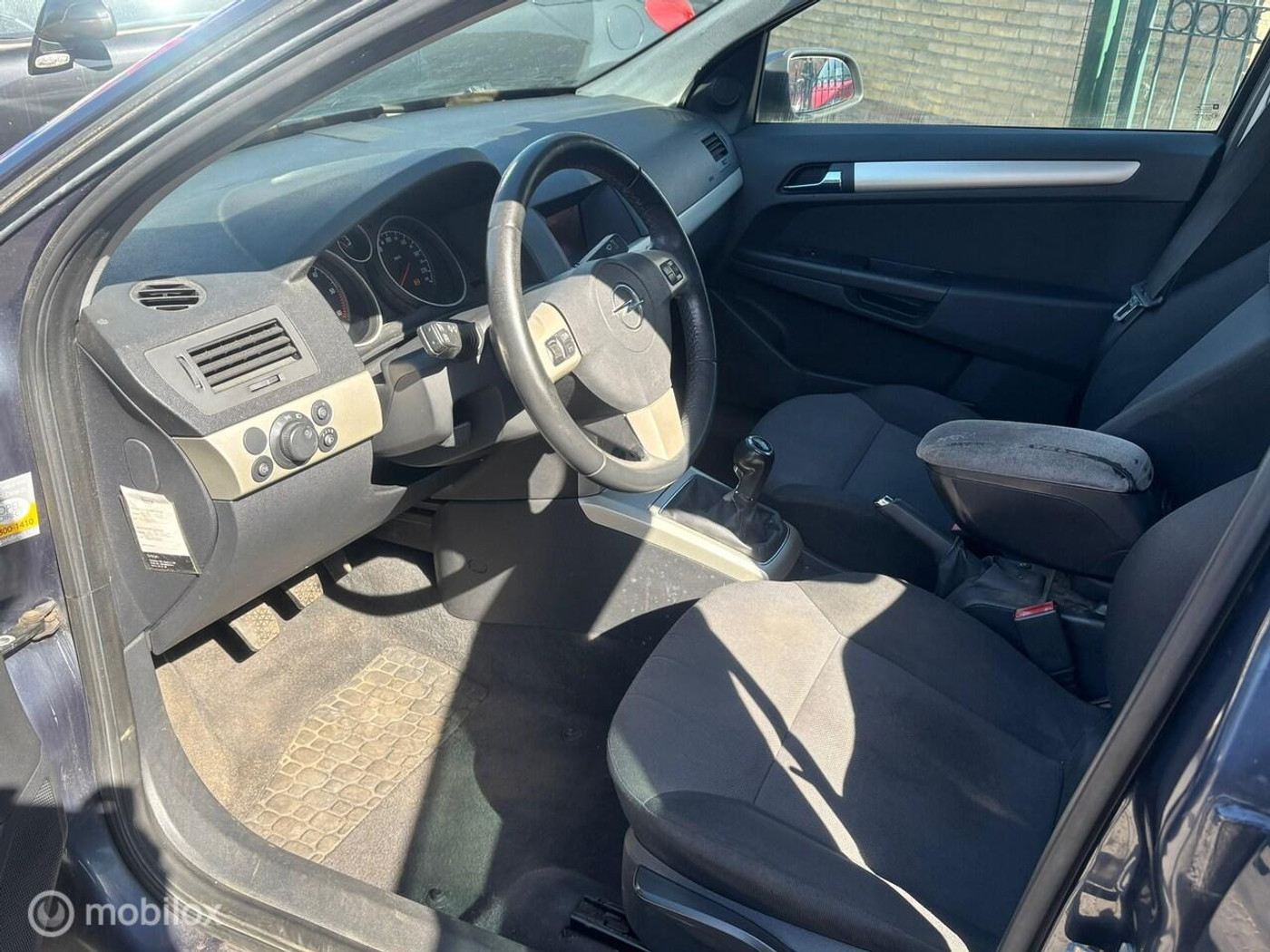 Foto van Opel Astra Station Wagon