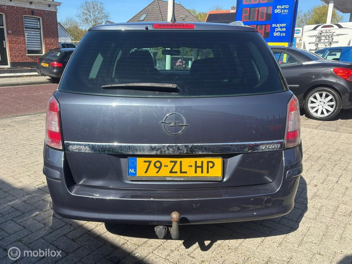 Foto van Opel Astra Station Wagon