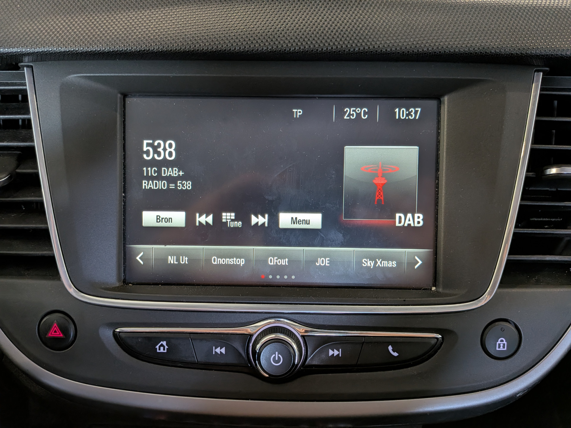 Foto van Opel Crossland X