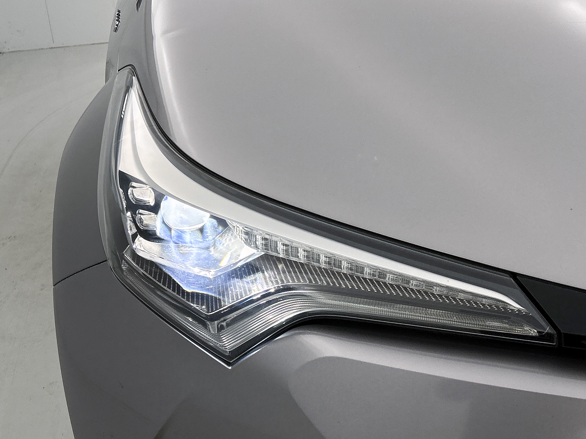 Foto van Toyota Toyota C-hr