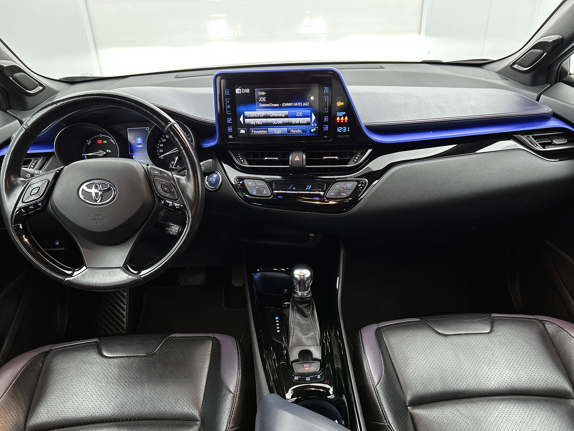 Foto van Toyota Toyota C-hr