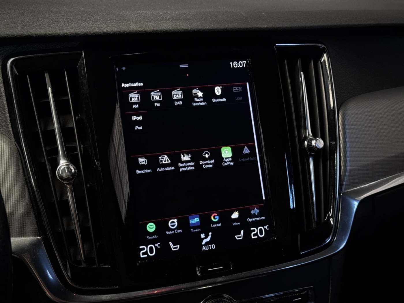 Foto van Volvo V90