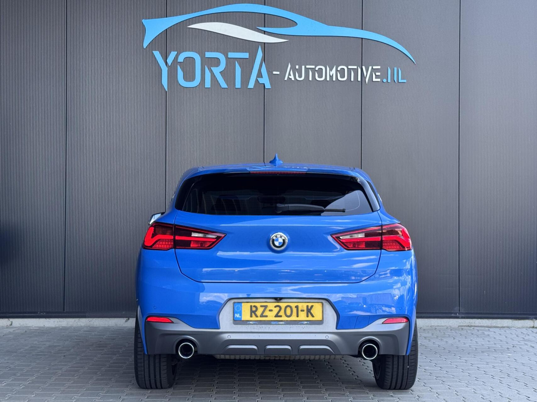 Foto van BMW X2 Sdrive20i