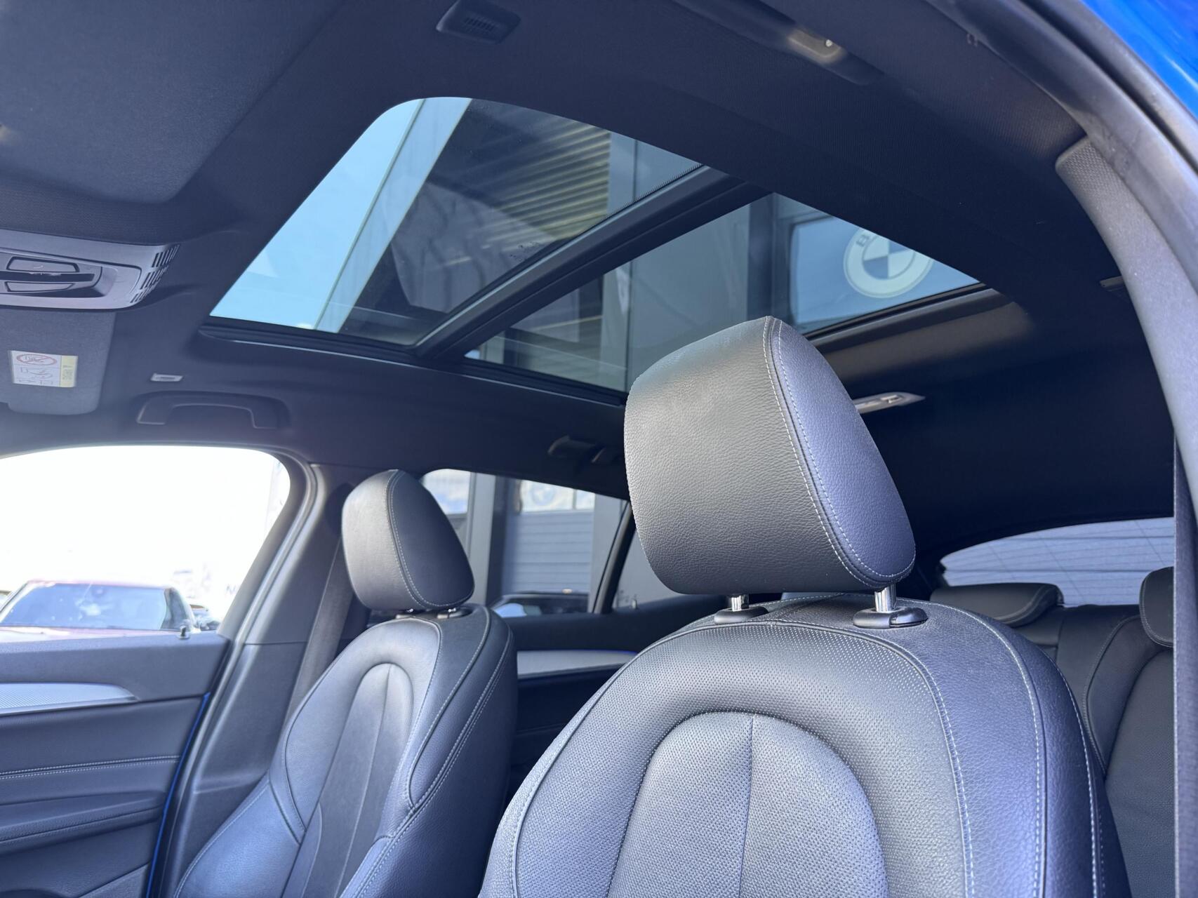 Foto van BMW X2 Sdrive20i