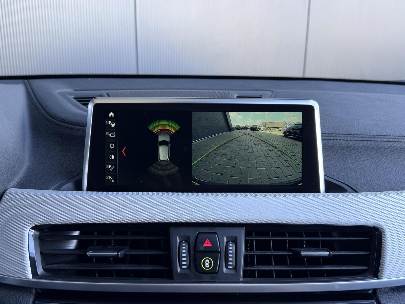 Foto van BMW X2 Sdrive20i