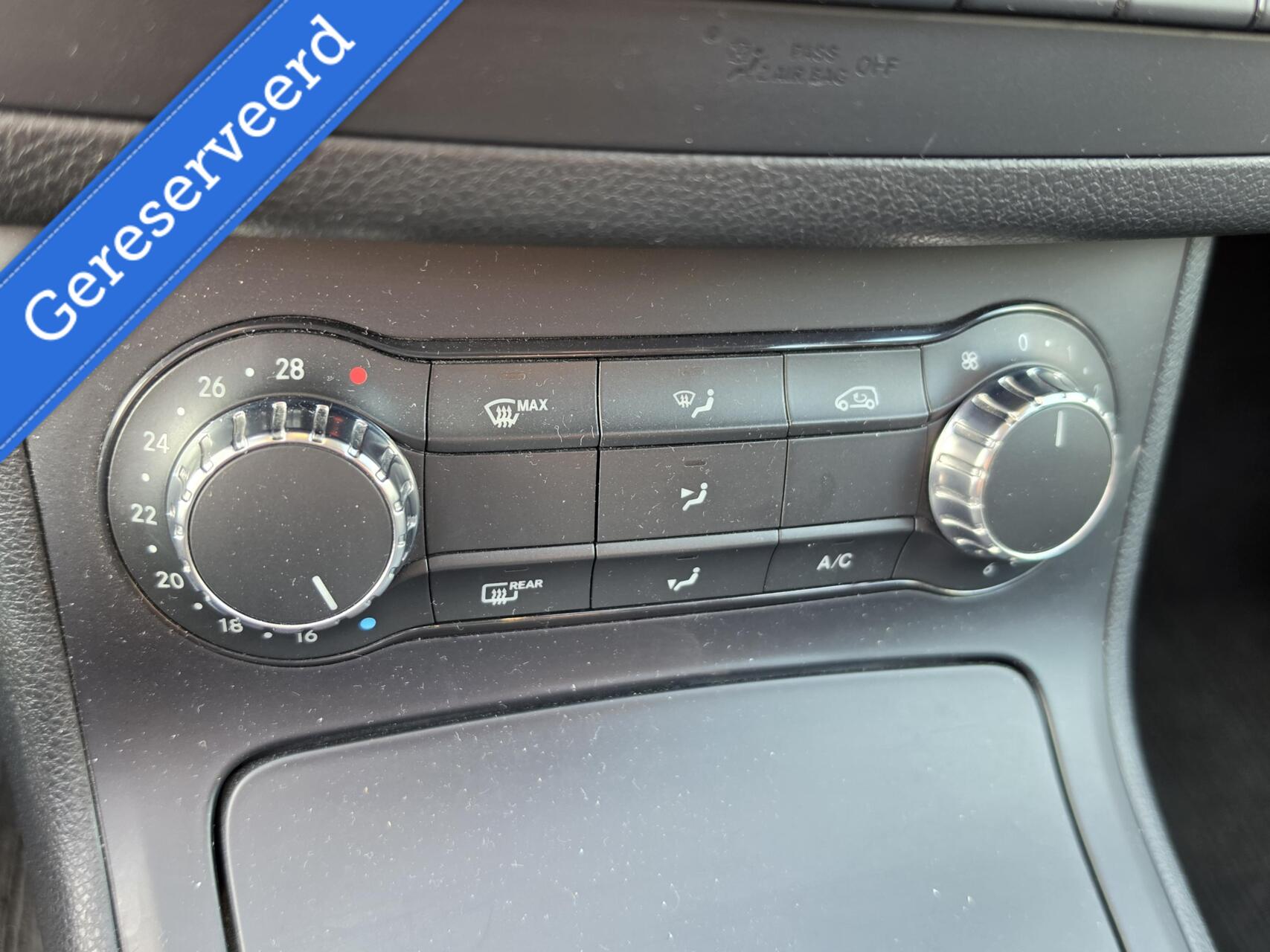 Foto van Mercedes-Benz B 180