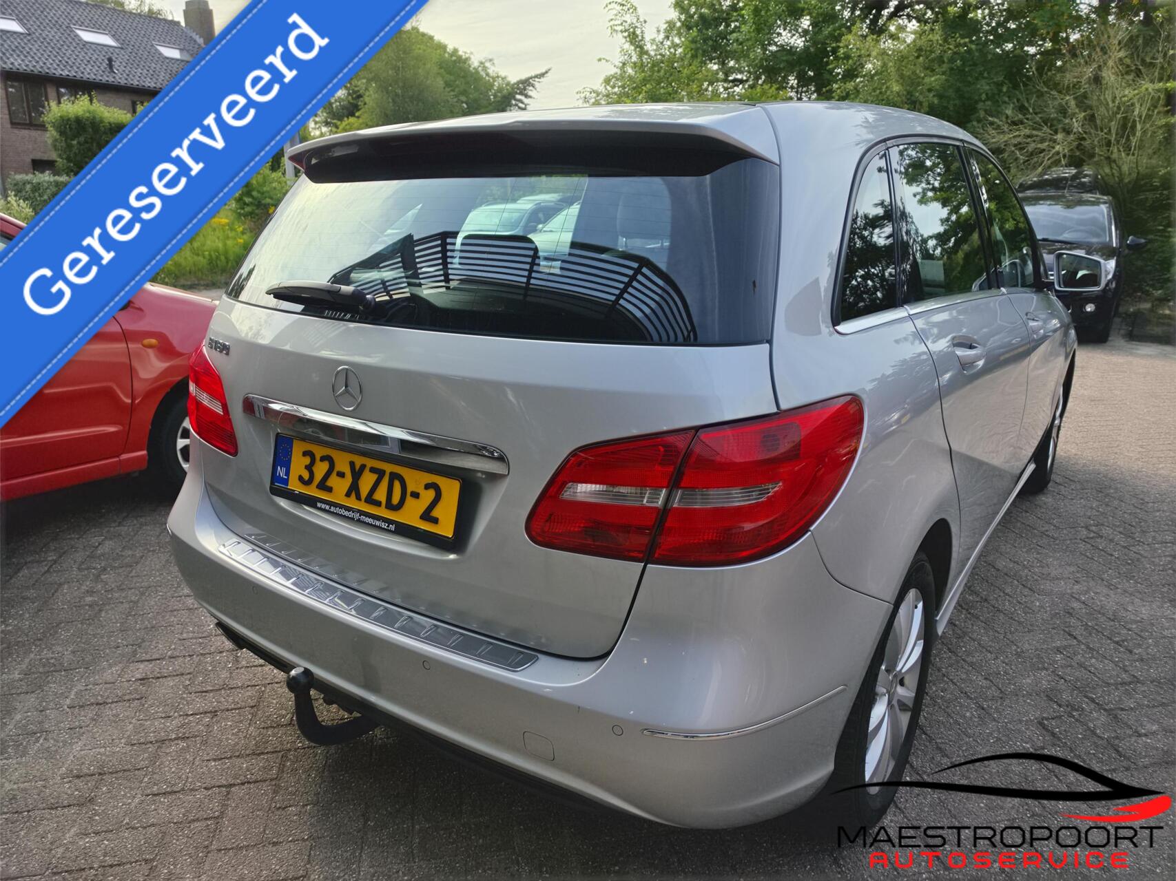 Foto van Mercedes-Benz B 180