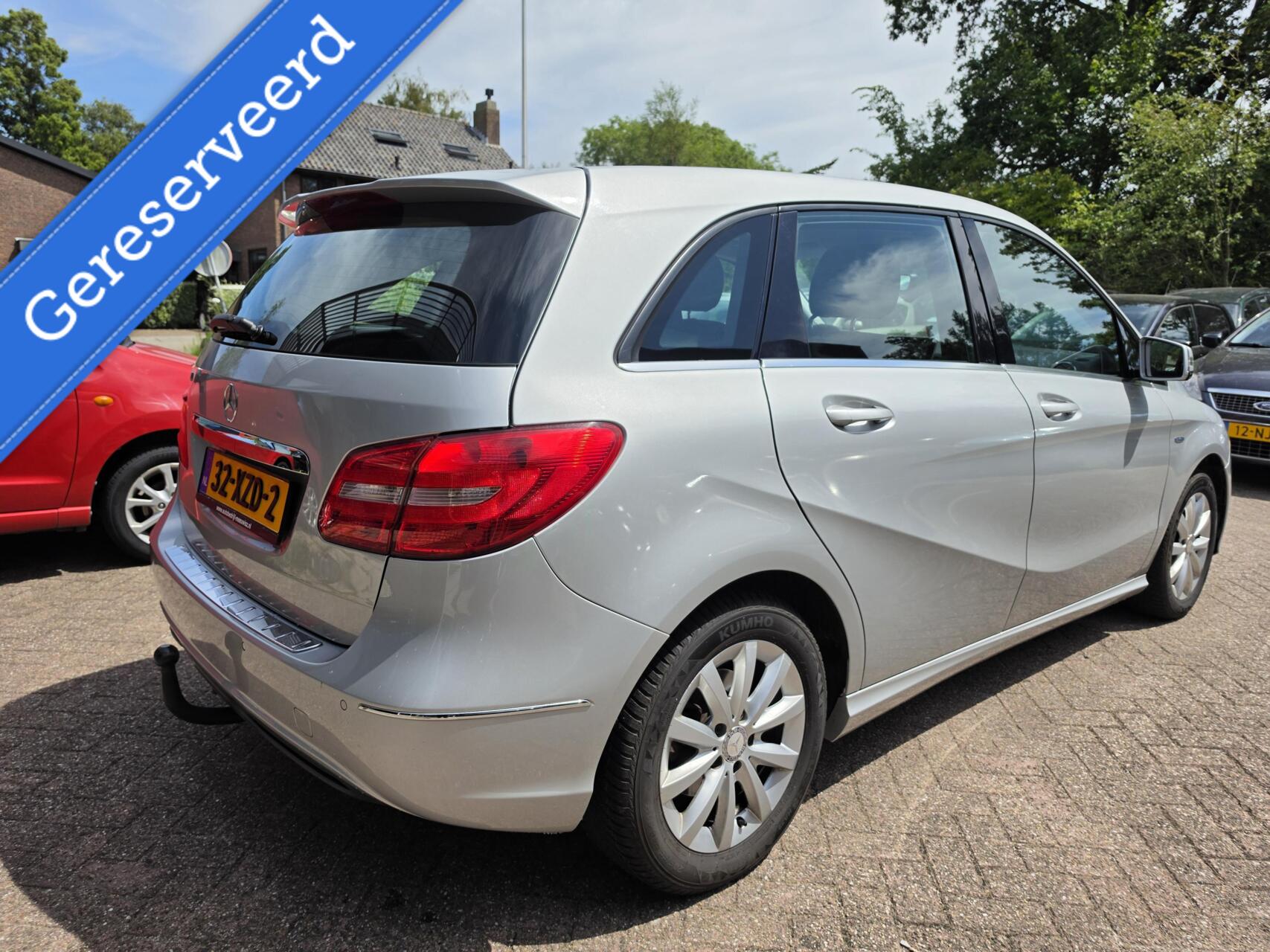 Foto van Mercedes-Benz B 180