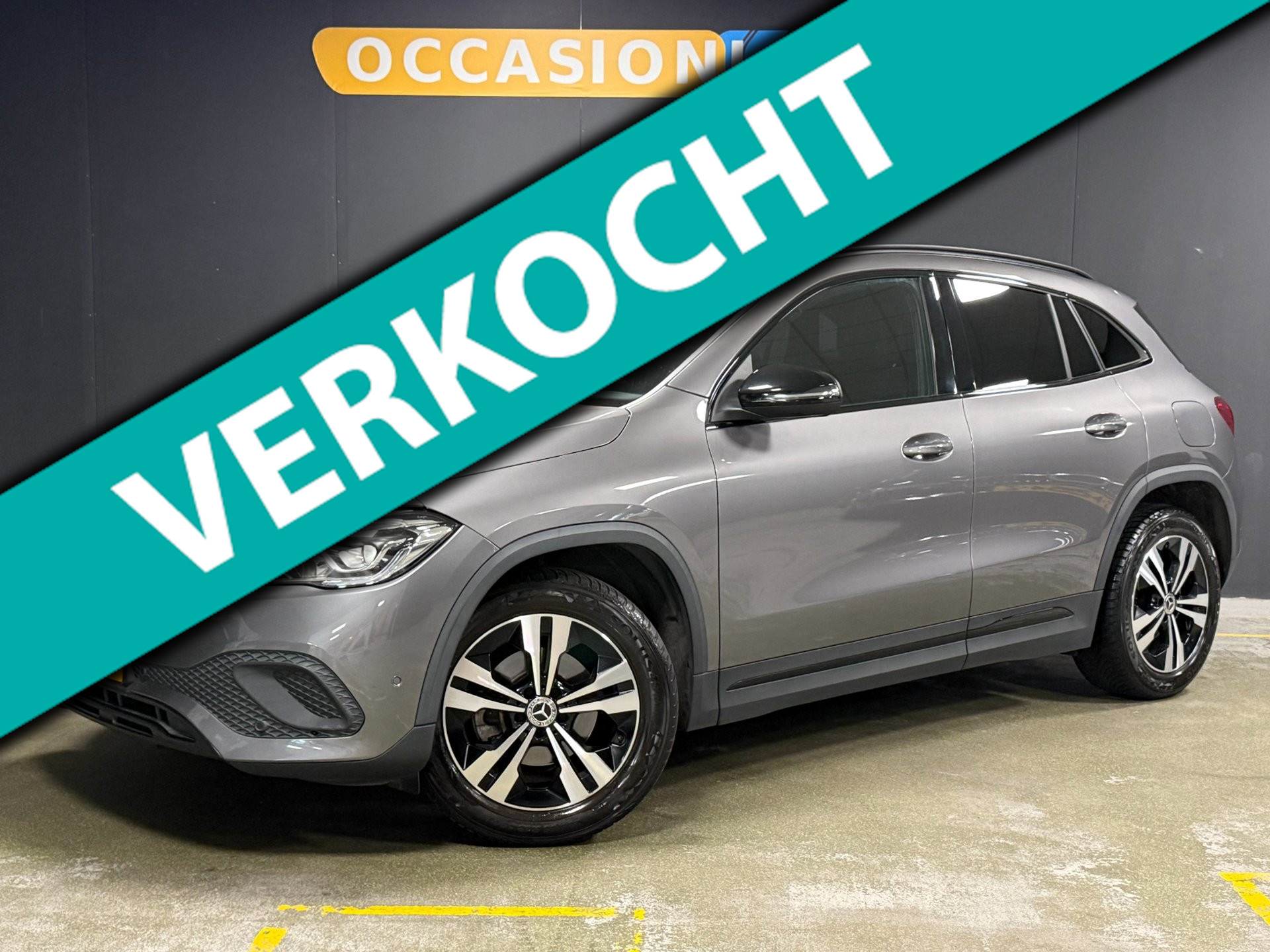 Mercedes-Benz Gla 180 180 Progressive|LED|STOELV|CAMERA|CARPLAY|NAVI|BLUETOOTH|18INCH| 2022 - voorkant